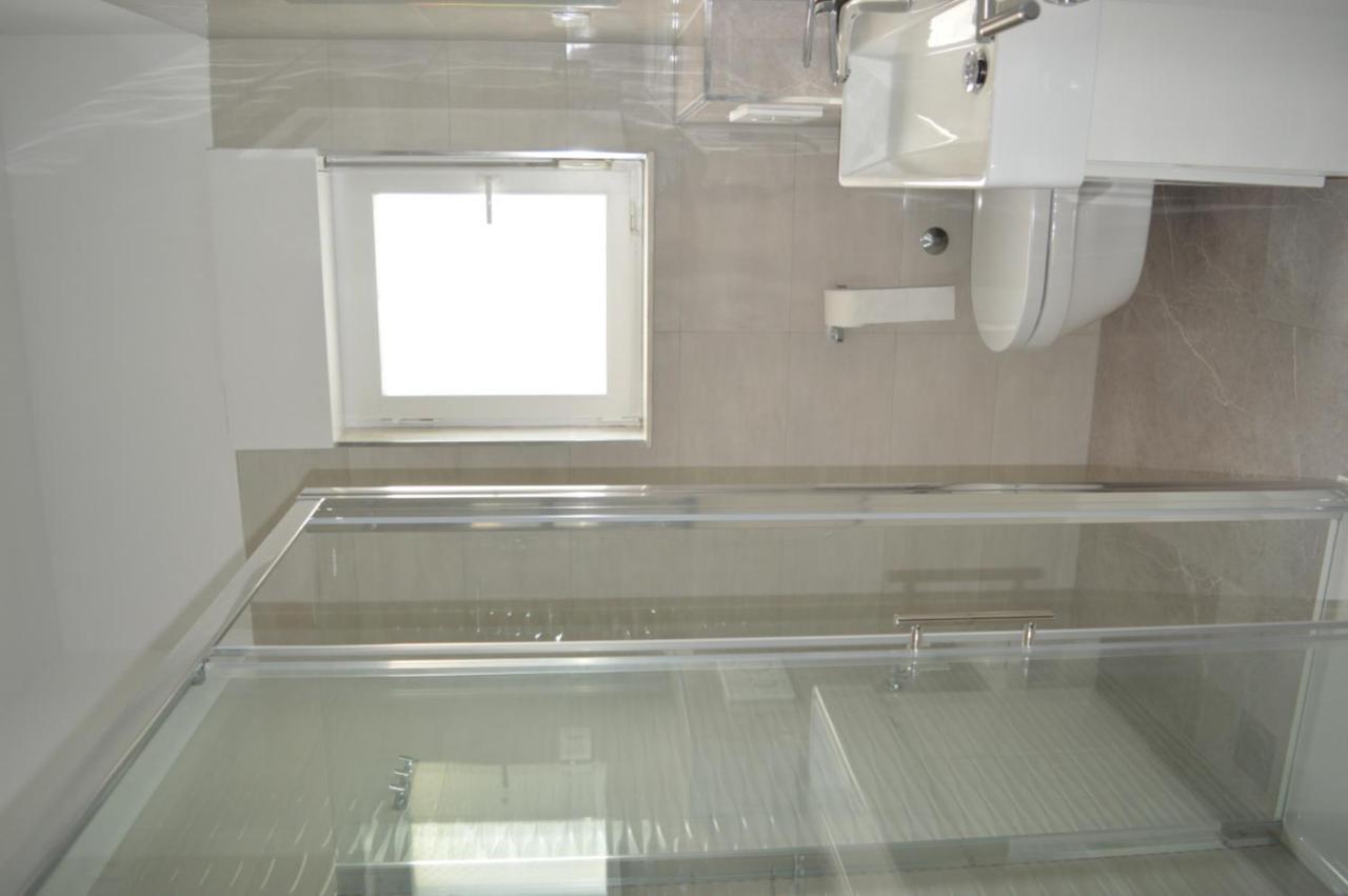 Apartments Vinka ポドストラナ エクステリア 写真